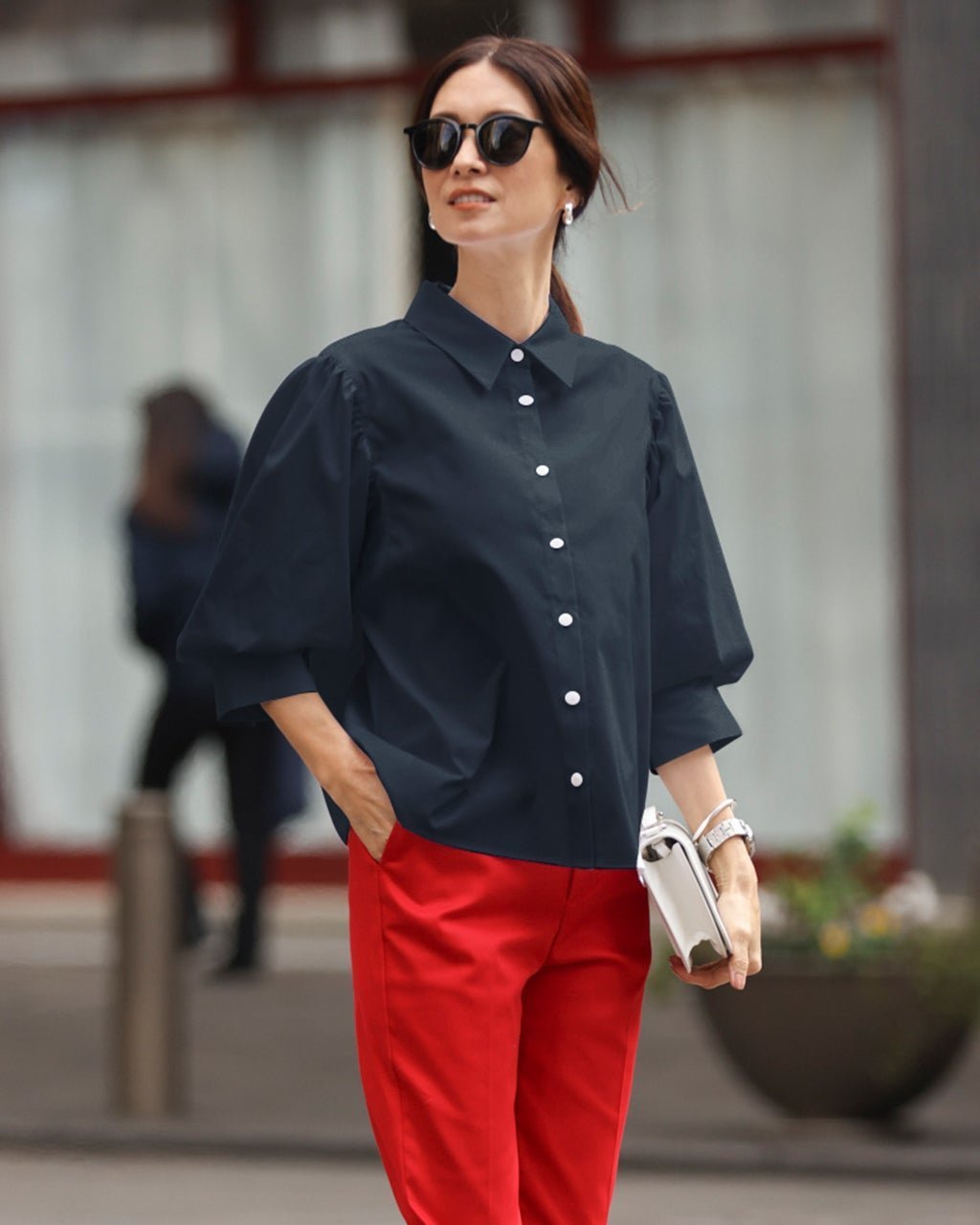 【ドゥクラッセ/DoCLASSE】のUVイージーケア・タック袖ブラウス インテリア・キッズ・メンズ・レディースファッション・服の通販 founy(ファニー) 　ファッション　Fashion　レディースファッション　Fashion for Women　トップス・カットソー　Cut & Sew Tops　シャツ・ブラウス・オフィスカジュアル　Elegant Blouses & Button-Ups　新作・新入荷　New Arrivals / New In　フォルム　Silhouette, Form　吸水　Absorbent, Quick-Dry　ミッドナイトブルー|ID: prp329100004919820 ipo3291000000036910910