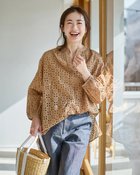 【ドゥクラッセ/DoCLASSE】のカットワークレース・キーネックブラウス ベージュ|ID:prp329100004919822