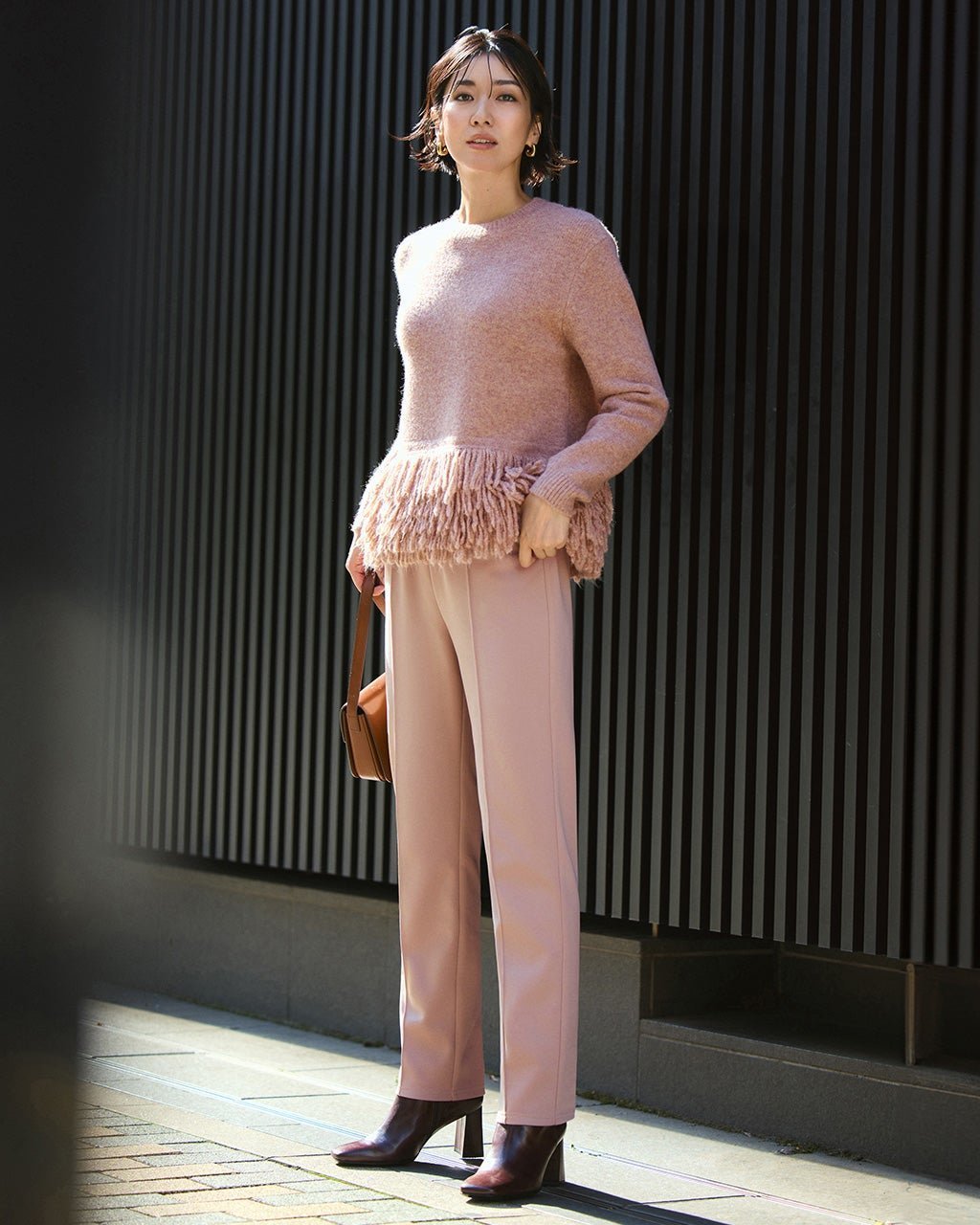 【ドゥクラッセ/DoCLASSE】のプレシャスウォームN・ピンタックスリム インテリア・キッズ・メンズ・レディースファッション・服の通販 founy(ファニー) 　ファッション　Fashion　レディースファッション　Fashion for Women　パンツ　Pants & Trousers　秋　Autumn　カットソー　Cut and Sewn Top　ジョーゼット　Georgette, Semi-Sheer Fabric　ストレッチ　Stretch, Stretchy Fabric　スマート　Smart, Elegant　センター　Center, Center Line　人気　Popular, Best Seller　冬　Winter / This Winter　A/W・秋冬　Autumn/Winter　エレガント 上品　Elegant　ビジネス 仕事 通勤　Business / Work / Commuting　ダスティーピンク|ID: prp329100004919840 ipo3291000000036911000