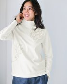 【ドゥクラッセ/DoCLASSE】の超長綿ハイネック/フラワーモチーフ オフホワイト|ID: prp329100004919866 ipo3291000000037097642