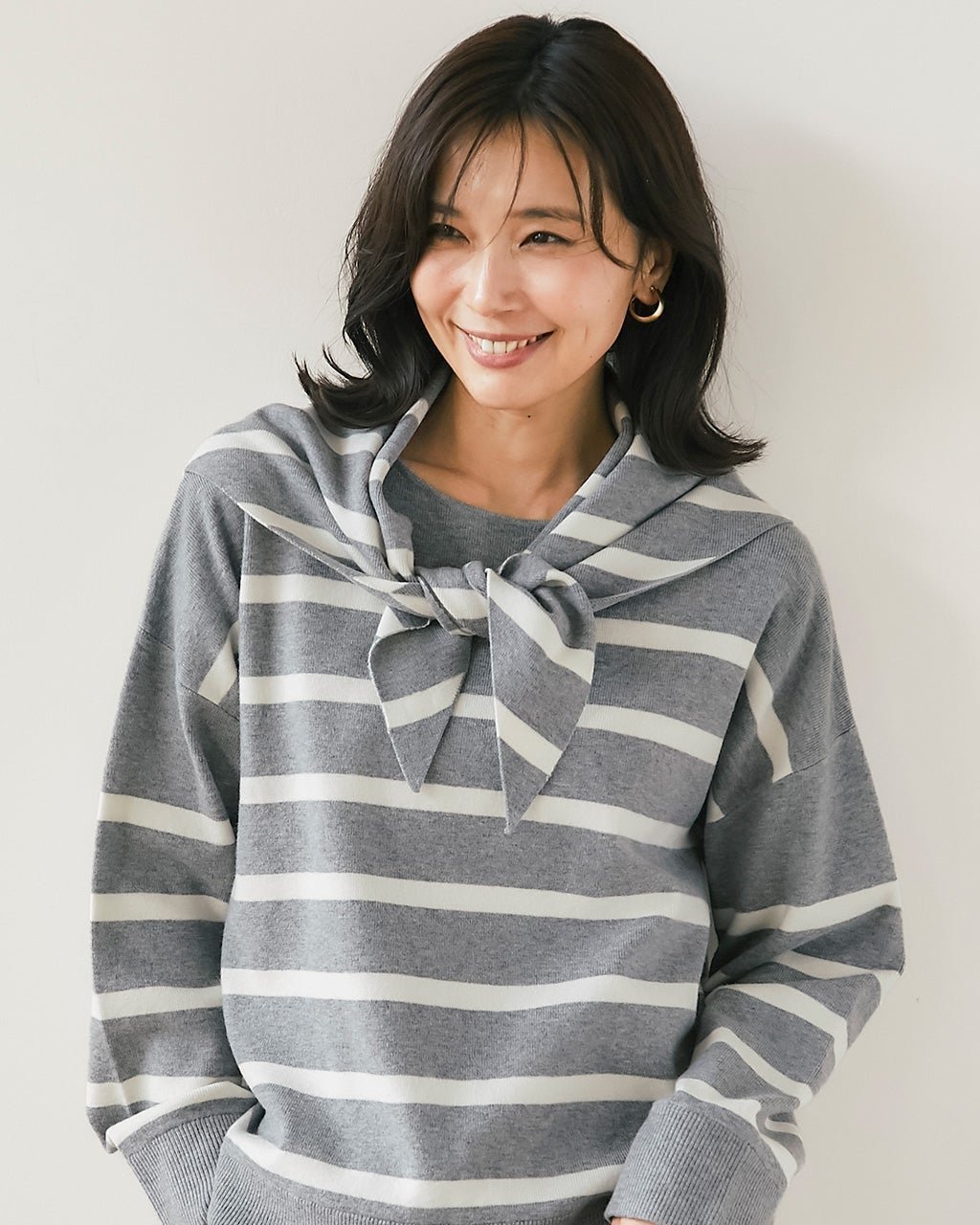 【ドゥクラッセ/DoCLASSE】のウール混・ニットスカーフ インテリア・キッズ・メンズ・レディースファッション・服の通販 founy(ファニー) 　ファッション　Fashion　レディースファッション　Fashion for Women　トップス・カットソー　Cut & Sew Tops　ニット　Knit Tops & Sweaters　レイングッズ・傘・晴雨兼用傘　Umbrellas & Rain Gear　スカーフ　Scarf, Neckwear　パターン　Pattern, Design Print　フォルム　Silhouette, Form　フレンチ　French, French Style　冬　Winter / This Winter　日傘　Parasol, UV Umbrella　グレーパターン|ID: prp329100004919881 ipo3291000000036911230