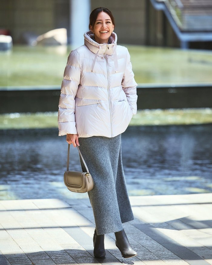 【ドゥクラッセ/DoCLASSE】の艶Airダウン・スタンドカラーコート インテリア・キッズ・メンズ・レディースファッション・服の通販 founy(ファニー) https://founy.com/ ファッション Fashion レディースファッション Fashion for Women アウター Coat / Outerwear Collection コート・ロングコート・ピーコート Long Coats, Peacoats & More スタンド Stand Collar, Upright Stand ダウン Down, Puffer 人気 Popular, Best Seller |ID: prp329100004919988 ipo3291000000037023231