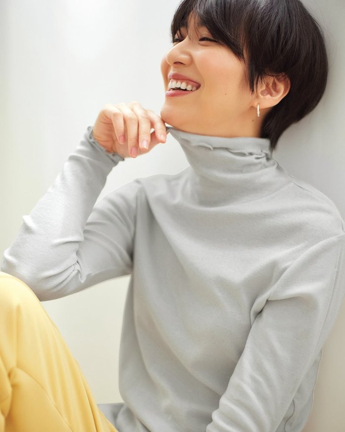 【ドゥクラッセ/DoCLASSE】のコットンガーゼ・メロウタートルネック インテリア・キッズ・メンズ・レディースファッション・服の通販 founy(ファニー) https://founy.com/ ファッション Fashion レディースファッション Fashion for Women トップス・カットソー Cut & Sew Tops シャツ・ブラウス・オフィスカジュアル Elegant Blouses & Button-Ups ロングTシャツ・Tシャツ Longline T-Shirts & Tees カットソー・ベーシックTシャツ Cut-and-Sewn Tops / Stretch Tees & Basics タートルネック・ハイネックトップス Turtlenecks & High-Neck Tops カットソー Cut and Sewn Top 人気 Popular, Best Seller |ID: prp329100004919996 ipo3291000000036911731