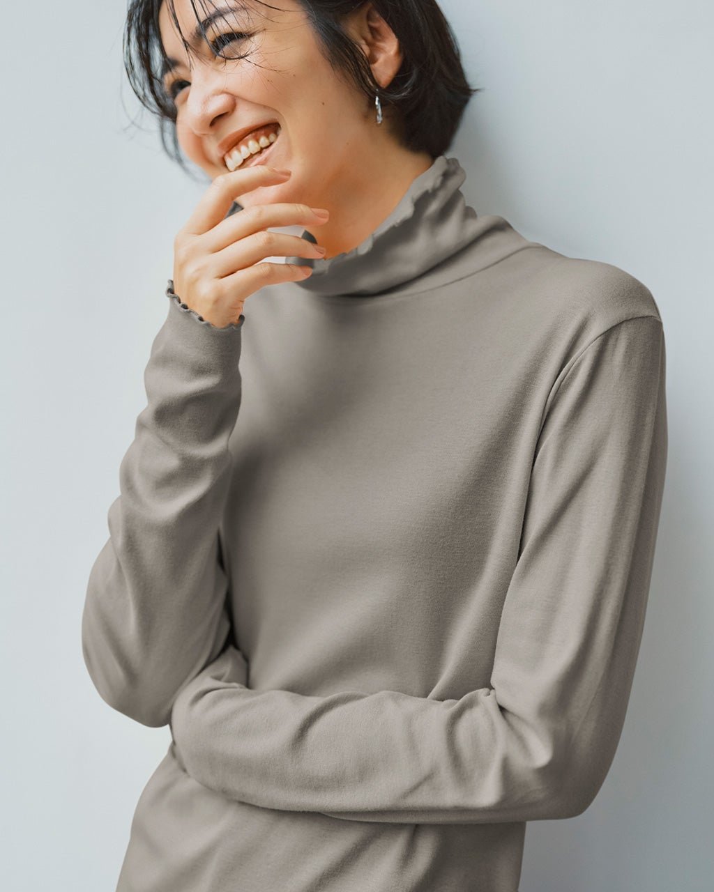 【ドゥクラッセ/DoCLASSE】のコットンガーゼ・メロウタートルネック インテリア・キッズ・メンズ・レディースファッション・服の通販 founy(ファニー) 　ファッション　Fashion　レディースファッション　Fashion for Women　トップス・カットソー　Cut & Sew Tops　シャツ・ブラウス・オフィスカジュアル　Elegant Blouses & Button-Ups　ロングTシャツ・Tシャツ　Longline T-Shirts & Tees　カットソー・ベーシックTシャツ　Cut-and-Sewn Tops / Stretch Tees & Basics　タートルネック・ハイネックトップス　Turtlenecks & High-Neck Tops　カットソー　Cut and Sewn Top　人気　Popular, Best Seller　グレー|ID: prp329100004919996 ipo3291000000036911744