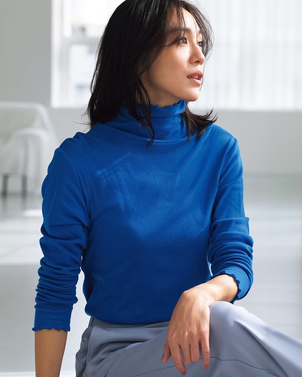 【ドゥクラッセ/DoCLASSE】のコットンガーゼ・メロウタートルネック インテリア・キッズ・メンズ・レディースファッション・服の通販 founy(ファニー) 　ファッション　Fashion　レディースファッション　Fashion for Women　トップス・カットソー　Cut & Sew Tops　シャツ・ブラウス・オフィスカジュアル　Elegant Blouses & Button-Ups　ロングTシャツ・Tシャツ　Longline T-Shirts & Tees　カットソー・ベーシックTシャツ　Cut-and-Sewn Tops / Stretch Tees & Basics　タートルネック・ハイネックトップス　Turtlenecks & High-Neck Tops　カットソー　Cut and Sewn Top　人気　Popular, Best Seller　ブルー|ID: prp329100004919996 ipo3291000000036911755