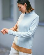 【ドゥクラッセ/DoCLASSE】のマシュマロウール100・ハイネック サックスマルチ|ID: prp329100004919997 ipo3291000000037244788