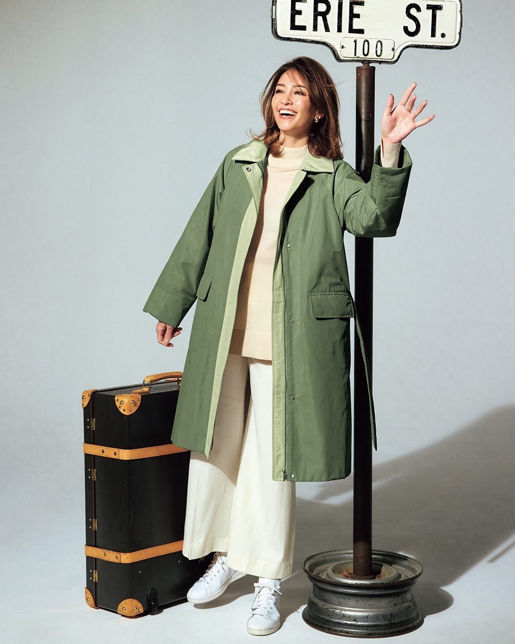 【ドゥクラッセ/DoCLASSE】のマジカルサーモ・配色ステンカラーコート 人気、トレンドファッション・服の通販 founy(ファニー) 　ファッション　Fashion　レディースファッション　Fashion for Women　アウター　Coat / Outerwear Collection　コート・ロングコート・ピーコート　Long Coats, Peacoats & More　グログラン　Grosgrain, Grosgrain Ribbon　タフタ　Taffeta, Structured Fabric　ダウン　Down, Puffer　フォルム　Silhouette, Form　ベーシック　Basic, Essential　 other-1|ID: prp329100004920020 ipo3291000000036911873