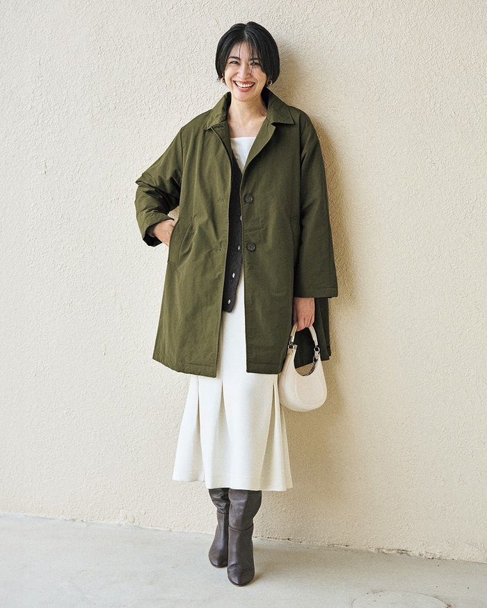 【ドゥクラッセ/DoCLASSE】のマジカルサーモ・ダブルステンカラーコート インテリア・キッズ・メンズ・レディースファッション・服の通販 founy(ファウニー) https://founy.com/ ファッション Fashion レディースファッション Fashion for Women アウター Coat / Outerwear Collection コート・ロングコート・ピーコート Long Coats, Peacoats & More グログラン Grosgrain, Grosgrain Ribbon スタイリッシュ Stylish, Fashionable スリム Slim, Slim Fit ダウン Down, Puffer テーラード Tailored, Tailored Fit 人気 Popular, Best Seller フォルム Silhouette, Form ミドル Middle Length, Mid Height モダン Modern, Contemporary おすすめ Recommended / Our Picks エレガント 上品 Elegant |ID: prp329100004920074 ipo3291000000037093683