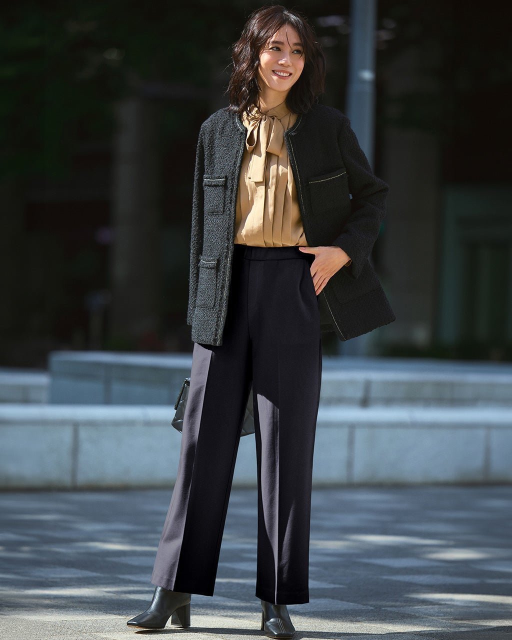 【ドゥクラッセ/DoCLASSE】のプレミアサーモN・センターラインストレート インテリア・キッズ・メンズ・レディースファッション・服の通販 founy(ファニー) 　ファッション　Fashion　レディースファッション　Fashion for Women　パンツ　Pants & Trousers　秋　Autumn　ストレッチ　Stretch, Stretchy Fabric　ストレート　Straight, Straight Cut　センター　Center, Center Line　タイツ　Tights, Legwear　人気　Popular, Best Seller　おすすめ　Recommended / Our Picks　エレガント 上品　Elegant　ビジネス 仕事 通勤　Business / Work / Commuting　ミッドナイトブルー|ID: prp329100004920079 ipo3291000000037023454