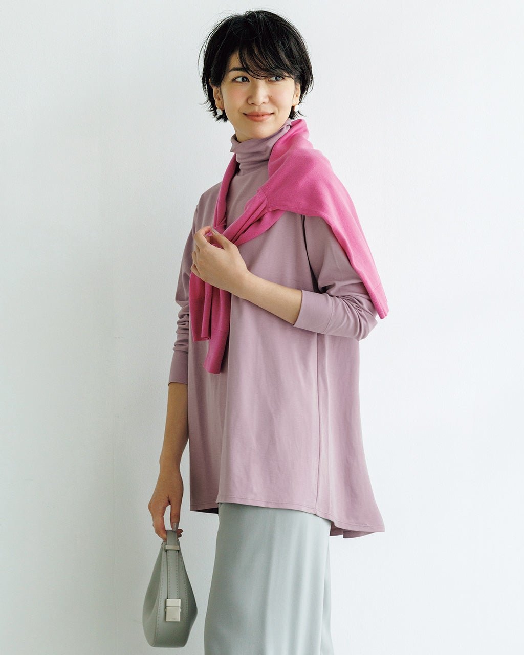 【ドゥクラッセ/DoCLASSE】の超長綿・タートルネックフレアチュニック 人気、トレンドファッション・服の通販 founy(ファニー) ファッション Fashion レディースファッション Fashion for Women トップス・カットソー Cut & Sew Tops タートルネック・ハイネックトップス Turtlenecks & High-Neck Tops なめらか Smooth, Silky Texture タートルネック Turtleneck, High Neck チュニック Tunic, Long Top フレア Flare, Flared 人気 Popular, Best Seller other-1|ID: prp329100004920080 ipo3291000000036912185