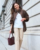 【ドゥクラッセ/DoCLASSE】のシルキータフタ・マウンテンジャケット 人気、トレンドファッション・服の通販 founy(ファニー) ファッション Fashion レディースファッション Fashion for Women アウター Coat / Outerwear Collection レディースジャケット・軽アウター Jackets シルク Silk, 100% Silk ジャケット Jacket, Outerwear スタンド Stand Collar, Upright Stand スポーティ Sporty, Casual Athletic スリーブ Sleeve, Long Sleeve / Short Sleeve タフタ Taffeta, Structured Fabric フェイス Face, Facial Design フェミニン Feminine, Girly 人気 Popular, Best Seller thumbnail ブラウン|ID: prp329100004920154 ipo3291000000036912572