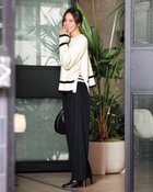 【ドゥクラッセ/DoCLASSE】の片畦編み・裾ボタンライン使いセーター オフホワイト|ID: prp329100004920156 ipo3291000000036912581