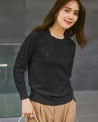 【ドゥクラッセ/DoCLASSE】のフラワー刺繍・デザインニット 人気、トレンドファッション・服の通販 founy(ファニー) ファッション Fashion レディースファッション Fashion for Women トップス・カットソー Cut & Sew Tops ニット Knit Tops & Sweaters クリスタル Crystal, Swarovski シンプル Simple, Minimal セーター Sweater, Knitwear フェミニン Feminine, Girly フォルム Silhouette, Form フラワー Flower, Floral ボトム Bottoms, Lower Wear thumbnail ブラック|ID: prp329100004920186 ipo3291000000036912754