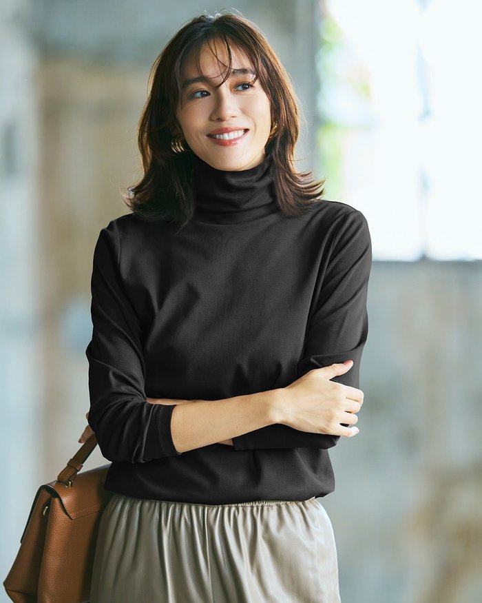 【ドゥクラッセ/DoCLASSE】の超長綿タートルネック/無地 インテリア・キッズ・メンズ・レディースファッション・服の通販 founy(ファニー) https://founy.com/ ファッション Fashion レディースファッション Fashion for Women トップス・カットソー Cut & Sew Tops シャツ・ブラウス・オフィスカジュアル Elegant Blouses & Button-Ups ロングTシャツ・Tシャツ Longline T-Shirts & Tees カットソー・ベーシックTシャツ Cut-and-Sewn Tops / Stretch Tees & Basics タートルネック・ハイネックトップス Turtlenecks & High-Neck Tops なめらか Smooth, Silky Texture カットソー Cut and Sewn Top タートルネック Turtleneck, High Neck チェック Check, Plaid, Tartan 人気 Popular, Best Seller 定番 Standard, Basic Item 無地 Plain, Solid Color |ID: prp329100004920188 ipo3291000000036912757