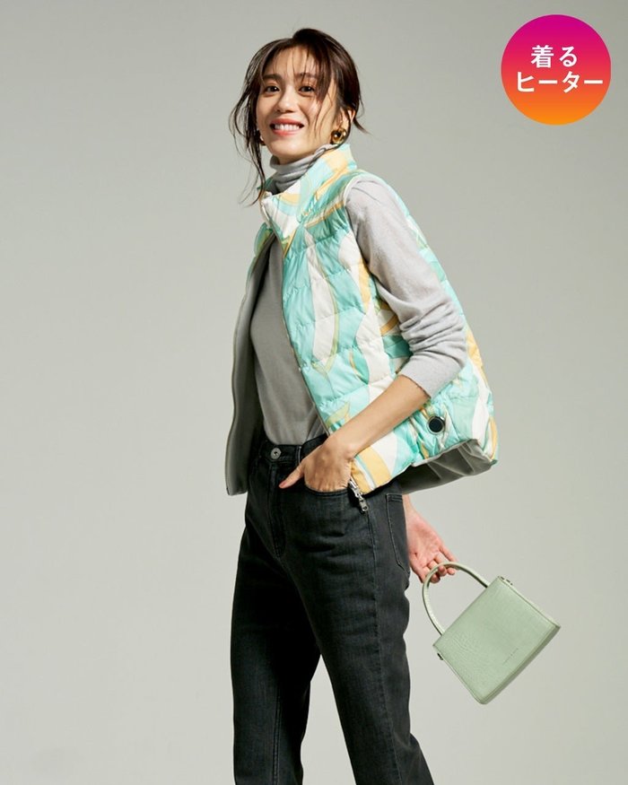 【ドゥクラッセ/DoCLASSE】のDoヒート・超快温ベスト/柄 インテリア・キッズ・メンズ・レディースファッション・服の通販 founy(ファニー) https://founy.com/ ファッション Fashion レディースファッション Fashion for Women アウター Coat / Outerwear Collection トップス・カットソー Cut & Sew Tops ベスト&ジレ / 重ね着スタイル Vests & Gilets アウトドア Outdoor Clothing 洗える Machine Washable 軽量 Lightweight, Ultra Light スポーツ Sports, Activewear ダウン Down, Puffer なめらか Smooth, Silky Texture パステル Pastel, Soft Color パターン Pattern, Design Print ベスト Vest, Waistcoat ベビー Baby, Babywear ベロア Velour, Soft Velvet モダン Modern, Contemporary モバイル Mobile, Smartphone リバーシブル Reversible, Two-Sided お家時間・ステイホーム Stay Home / At Home ゴルフ Golf |ID: prp329100004920213 ipo3291000000036912939