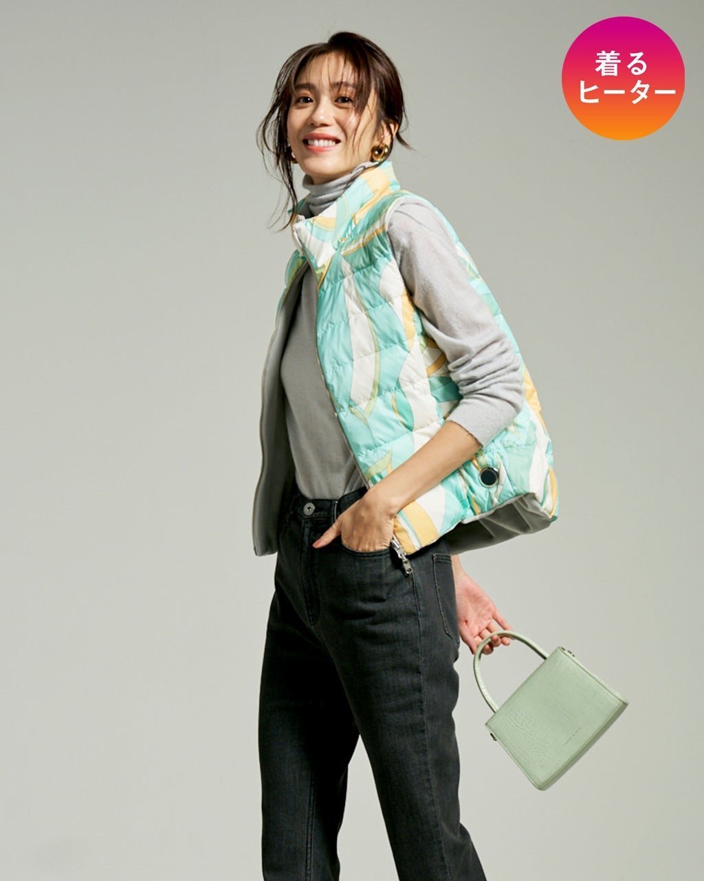 【ドゥクラッセ/DoCLASSE】のDoヒート・超快温ベスト/柄 人気、トレンドファッション・服の通販 founy(ファニー) 　ファッション　Fashion　レディースファッション　Fashion for Women　アウター　Coat / Outerwear Collection　トップス・カットソー　Cut & Sew Tops　ベスト&ジレ / 重ね着スタイル　Vests & Gilets　アウトドア　Outdoor Clothing　洗える　Machine Washable　軽量　Lightweight, Ultra Light　スポーツ　Sports, Activewear　ダウン　Down, Puffer　なめらか　Smooth, Silky Texture　パステル　Pastel, Soft Color　パターン　Pattern, Design Print　ベスト　Vest, Waistcoat　ベビー　Baby, Babywear　ベロア　Velour, Soft Velvet　モダン　Modern, Contemporary　モバイル　Mobile, Smartphone　リバーシブル　Reversible, Two-Sided　お家時間・ステイホーム　Stay Home / At Home　ゴルフ　Golf　 other-1|ID: prp329100004920213 ipo3291000000036912939