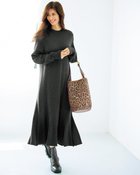 【ドゥクラッセ/DoCLASSE】のストレッチウール・ニットフレアワンピース チャコール|ID: prp329100004920216 ipo3291000000037255507