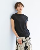 【ドゥクラッセ/DoCLASSE】のUVスラブ・ファネルネックトップス ブラック|ID: prp329100004920229 ipo3291000000037245233