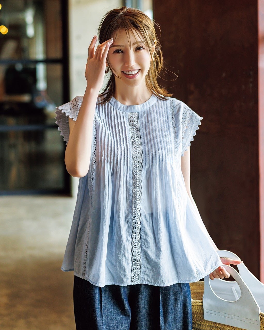 【ドゥクラッセ/DoCLASSE】のコットン混ボイル・ピンタックレースブラウス 人気、トレンドファッション・服の通販 founy(ファニー) 　ファッション　Fashion　レディースファッション　Fashion for Women　トップス・カットソー　Cut & Sew Tops　シャツ・ブラウス・オフィスカジュアル　Elegant Blouses & Button-Ups　シアー　Sheer, See-Through　センター　Center, Center Line　フレンチ　French, French Style　レース　Lace, Lace Fabric　人気　Popular, Best Seller　夏　Summer　 other-1|ID: prp329100004920267 ipo3291000000036913284