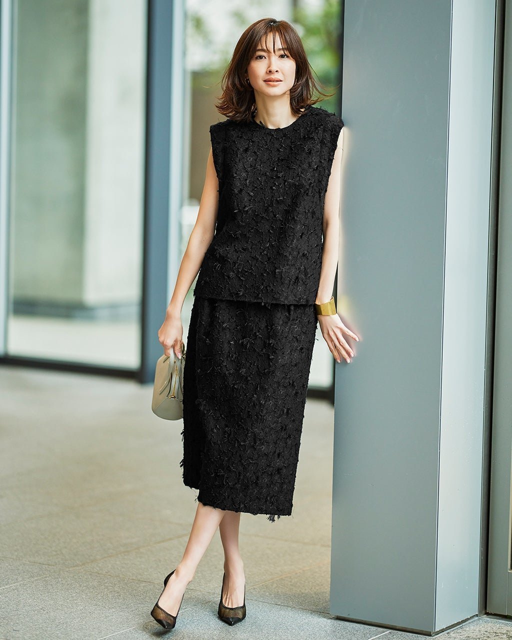 【ドゥクラッセ/DoCLASSE】のフラワージャカード・ストレートスカート インテリア・キッズ・メンズ・レディースファッション・服の通販 founy(ファニー) 　ファッション　Fashion　レディースファッション　Fashion for Women　セットアップ　Matching Sets　スカート・ミニ/ミディ/マキシ　Skirts / Mini, Midi & Maxi Skirts　ジャカード／ジャガード　Jacquard, Woven Pattern　ストレート　Straight, Straight Cut　スマート　Smart, Elegant　セットアップ　Set-Up, Coordinated Outfit　パーティ　Party, Party Style　ミックス　Mix, Mixed Style　リュクス　Luxury, Elegant, High-End, Chic　夏　Summer　ブラック|ID: prp329100004920295 ipo3291000000036913490