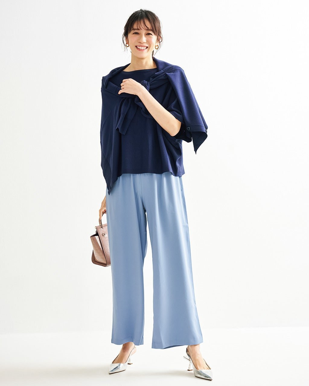 【ドゥクラッセ/DoCLASSE】のジョーゼット・セミワイドパンツ 人気、トレンドファッション・服の通販 founy(ファニー) 　ファッション　Fashion　レディースファッション　Fashion for Women　セットアップ　Matching Sets　レディースパンツ・ボトムス　Pants & Trousers / Bottoms　おすすめ　Recommended / Our Picks　なめらか　Smooth, Silky Texture　ジョーゼット　Georgette, Semi-Sheer Fabric　ストレート　Straight, Straight Cut　スマート　Smart, Elegant　セットアップ　Set-Up, Coordinated Outfit　フォルム　Silhouette, Form　ワイド　Wide, Wide Fit　エレガント 上品　Elegant　人気　Popular, Best Seller　ビジネス 仕事 通勤　Business / Work / Commuting　 other-1|ID: prp329100004920300 ipo3291000000036913532