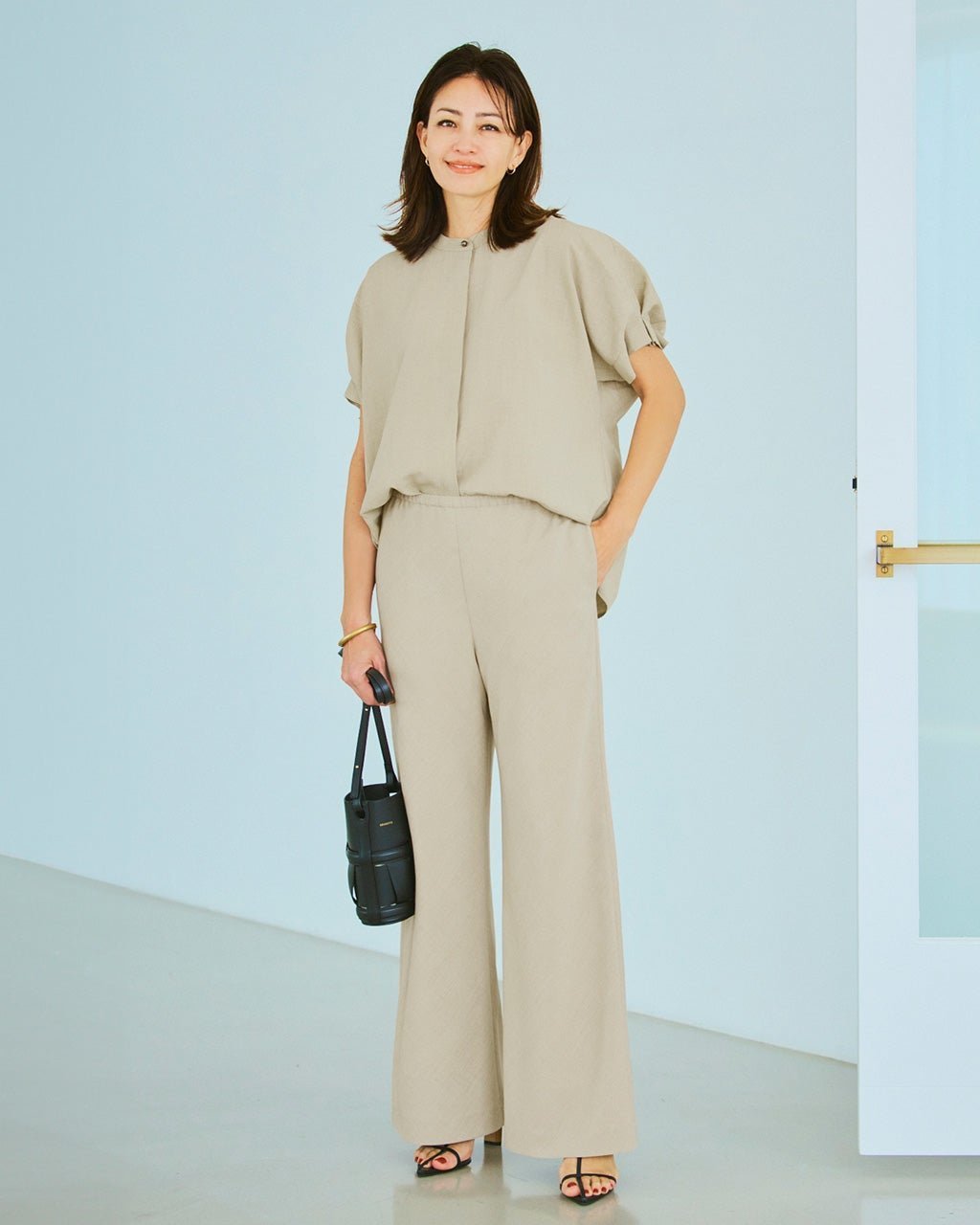 【ドゥクラッセ/DoCLASSE】のビューティフォルム・ボリューム袖ブラウス インテリア・キッズ・メンズ・レディースファッション・服の通販 founy(ファニー) 　ファッション　Fashion　レディースファッション　Fashion for Women　トップス・カットソー　Cut & Sew Tops　シャツ・ブラウス・オフィスカジュアル　Elegant Blouses & Button-Ups　人気　Popular, Best Seller　トープ|ID: prp329100004920312 ipo3291000000036913657