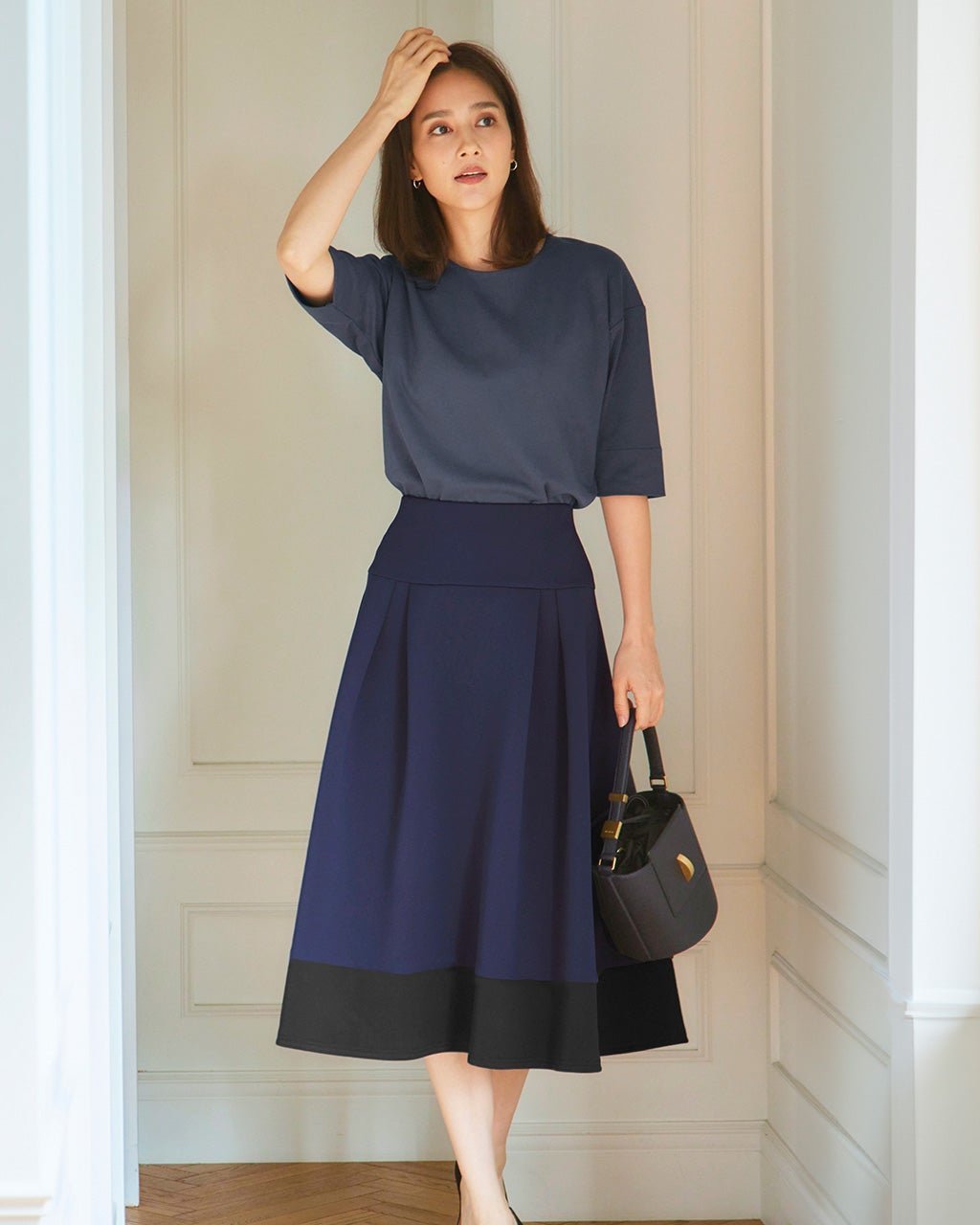 【ドゥクラッセ/DoCLASSE】のドゥクラッセTシャツ&times;ダブル編みジャージー・セットアップ インテリア・キッズ・メンズ・レディースファッション・服の通販 founy(ファニー) 　ファッション　Fashion　レディースファッション　Fashion for Women　ワンピース　Dresses　エレガント 上品　Elegant　シンプル　Simple, Minimal　ストレッチ　Stretch, Stretchy Fabric　セットアップ　Set-Up, Coordinated Outfit　ダブル　Double, Double-Breasted　フォルム　Silhouette, Form　フロント　Front, Front Design　ボトム　Bottoms, Lower Wear　無地　Plain, Solid Color　ネイビーパターン|ID: prp329100004920318 ipo3291000000036913716