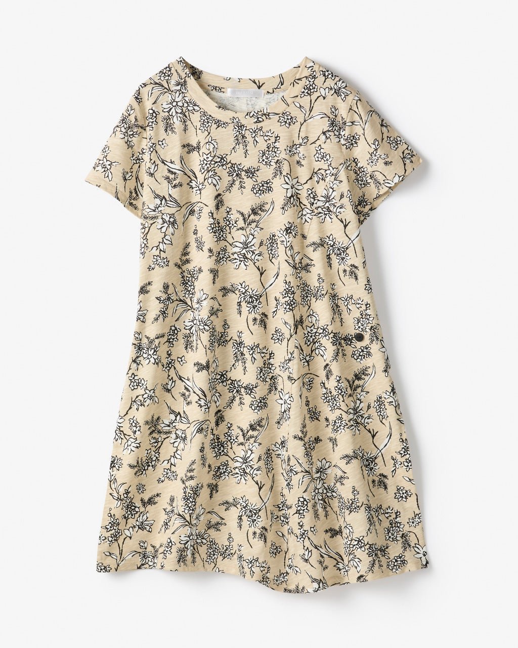 【ドゥクラッセ/DoCLASSE】の綿スラブ・アシメフレアチュニック インテリア・キッズ・メンズ・レディースファッション・服の通販 founy(ファニー) 　ファッション　Fashion　レディースファッション　Fashion for Women　トップス・カットソー　Cut & Sew Tops　アシンメトリー　Asymmetrical Style　カットソー　Cut and Sewn Top　シンプル　Simple, Minimal　チュニック　Tunic, Long Top　フィット　Fit, Slim Fit　フレア　Flare, Flared　プリント　Print, Printed Pattern　ボトム　Bottoms, Lower Wear　人気　Popular, Best Seller　夏　Summer　サンドベージュ|ID: prp329100004920325 ipo3291000000036913778