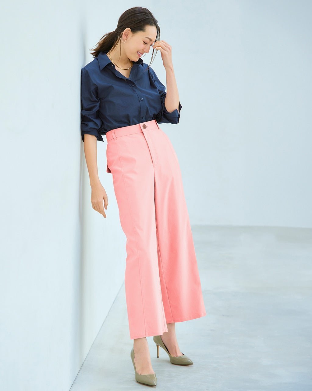 【ドゥクラッセ/DoCLASSE】のドライタッチ・サイドシームバレルパンツ インテリア・キッズ・メンズ・レディースファッション・服の通販 founy(ファニー) 　ファッション　Fashion　レディースファッション　Fashion for Women　パンツ　Pants & Trousers　ギャザー　Gathered, Ruffled　ストライプ　Stripe, Striped Pattern　ストレッチ　Stretch, Stretchy Fabric　ストーン　Stone, Gem-Like　トレンド　Trend, Trending Now　定番　Standard, Basic Item　フォルム　Silhouette, Form　フラップ　Flap, Flap Pocket　プリント　Print, Printed Pattern　ループ　Loop, Loop Knit　夏　Summer　エレガント 上品　Elegant　ソフトピンク|ID: prp329100004920368 ipo3291000000036914012