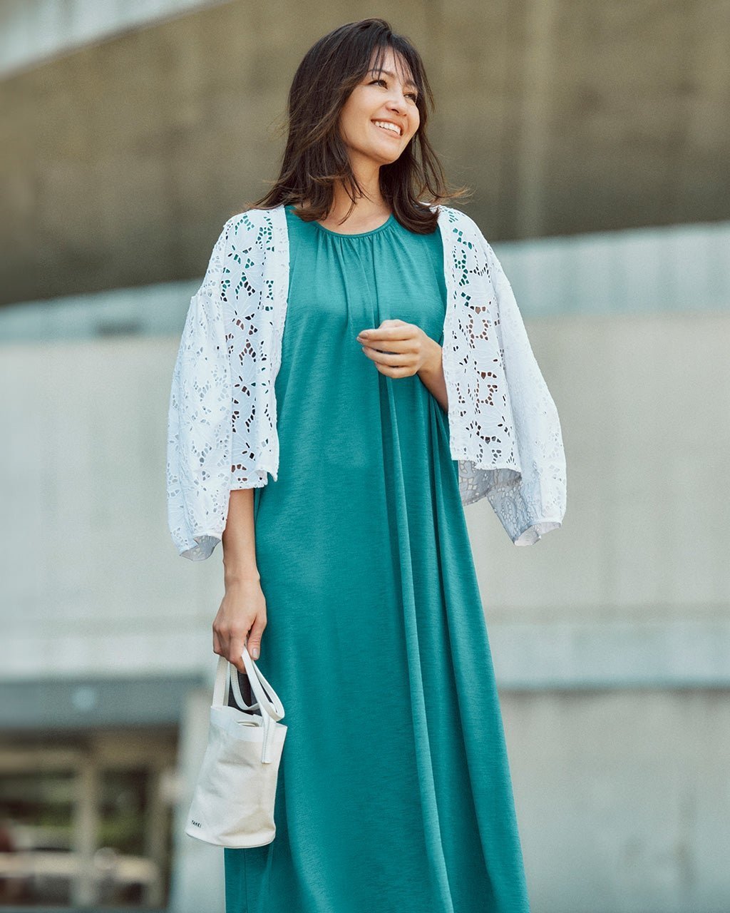 【ドゥクラッセ/DoCLASSE】のUVスラブ・ギャザーワンピース無地/長め丈115㎝ インテリア・キッズ・メンズ・レディースファッション・服の通販 founy(ファニー) 　ファッション　Fashion　レディースファッション　Fashion for Women　ワンピース　Dresses　エレガント 上品　Elegant　カットソー　Cut and Sewn Top　ギャザー　Gathered, Ruffled　人気　Popular, Best Seller　フレンチ　French, French Style　プリント　Print, Printed Pattern　無地　Plain, Solid Color　リゾート　Resort, Vacation Style　夏　Summer　旅行　Travel　ビジネス 仕事 通勤　Business / Work / Commuting　ティール|ID: prp329100004920370 ipo3291000000036914035