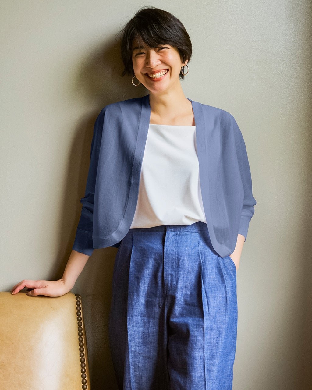 【ドゥクラッセ/DoCLASSE】のシアーニット・ボレロカーディガン インテリア・キッズ・メンズ・レディースファッション・服の通販 founy(ファニー) 　ファッション　Fashion　レディースファッション　Fashion for Women　トップス・カットソー　Cut & Sew Tops　ニット　Knit Tops & Sweaters　カーディガン・羽織り　Layered Style Cardigans　カーディガン　Cardigan, Knitwear　シンプル　Simple, Minimal　ボレロ　Bolero, Short Cardigan　人気　Popular, Best Seller　ダスティーブルー|ID: prp329100004920387 ipo3291000000036914134