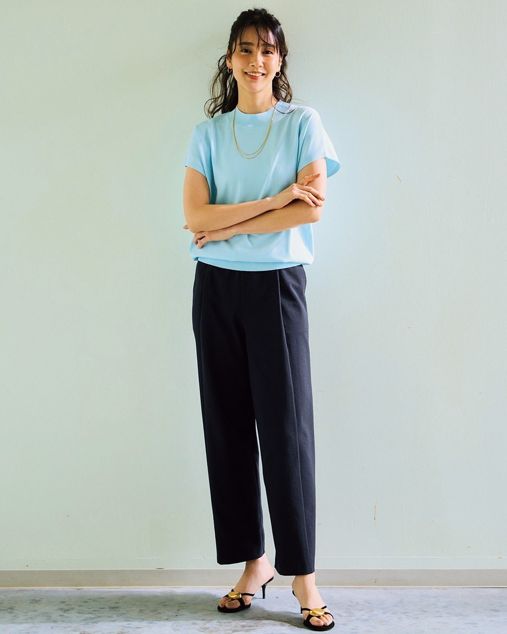 【ドゥクラッセ/DoCLASSE】のリネンタッチ・タックストレートパンツ68cm インテリア・キッズ・メンズ・レディースファッション・服の通販 founy(ファニー) 　ファッション　Fashion　レディースファッション　Fashion for Women　パンツ　Pants & Trousers　エレガント 上品　Elegant　ストレート　Straight, Straight Cut　トレンド　Trend, Trending Now　リネン　Linen, Linen Fabric　ミッドナイトブルー|ID: prp329100004920467 ipo3291000000036914591