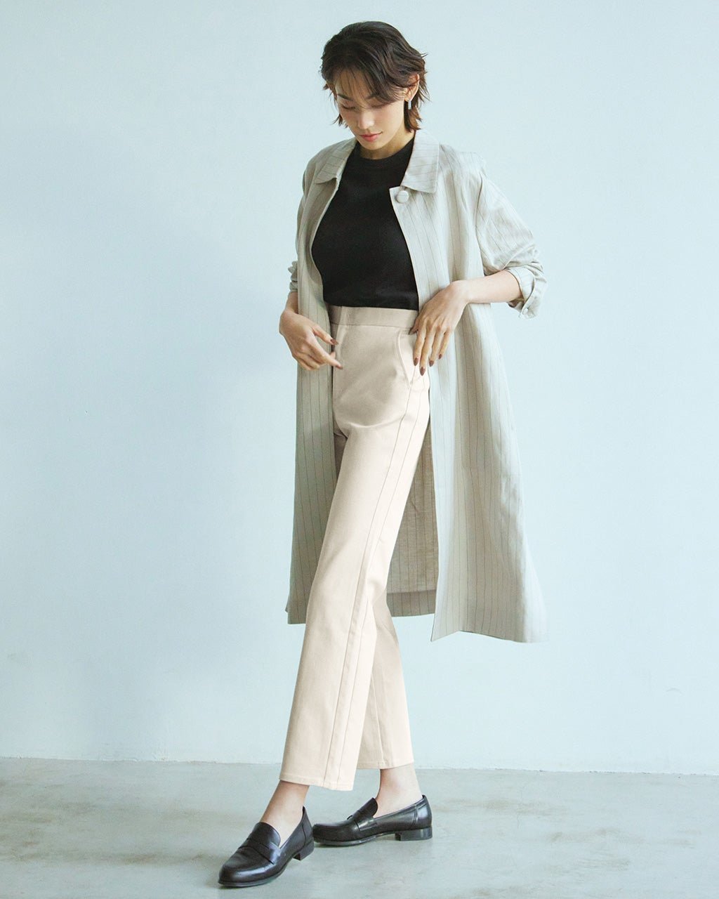 【ドゥクラッセ/DoCLASSE】のミラクルストレッチ・サイド切替ストレート インテリア・キッズ・メンズ・レディースファッション・服の通販 founy(ファニー) 　ファッション　Fashion　レディースファッション　Fashion for Women　パンツ　Pants & Trousers　ストレッチ　Stretch, Stretchy Fabric　ストレート　Straight, Straight Cut　スリム　Slim, Slim Fit　ヨガ　Yoga, Yoga Wear　レギンス　Leggings, Stretch Pants　人気　Popular, Best Seller　ビジネス 仕事 通勤　Business / Work / Commuting　切替　Switching, Contrast Panel　ストーン|ID: prp329100004920484 ipo3291000000036914703