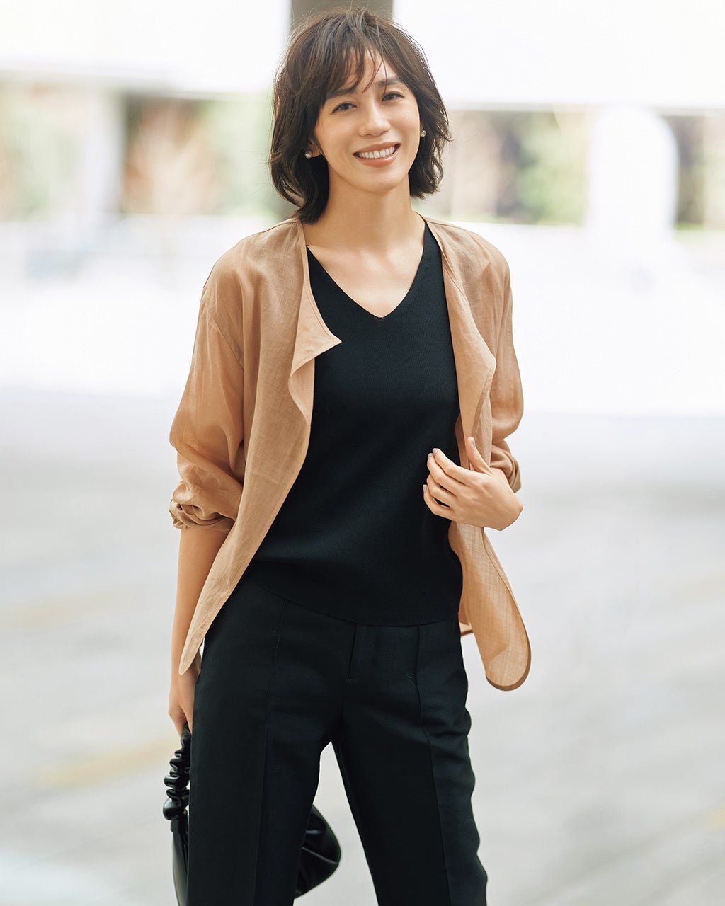 【ドゥクラッセ/DoCLASSE】のシアーラミー・ノーカラージャケット インテリア・キッズ・メンズ・レディースファッション・服の通販 founy(ファニー) 　ファッション　Fashion　レディースファッション　Fashion for Women　アウター　Coat / Outerwear Collection　レディースジャケット・軽アウター　Jackets　ノーカラージャケット / シンプル上品コーデ　Collarless Jackets　ジャケット　Jacket, Outerwear　ドレープ　Drape, Draping Fabric　リボン　Ribbon, Bow　人気　Popular, Best Seller　夏　Summer　秋　Autumn　ベージュ|ID: prp329100004920496 ipo3291000000036914777