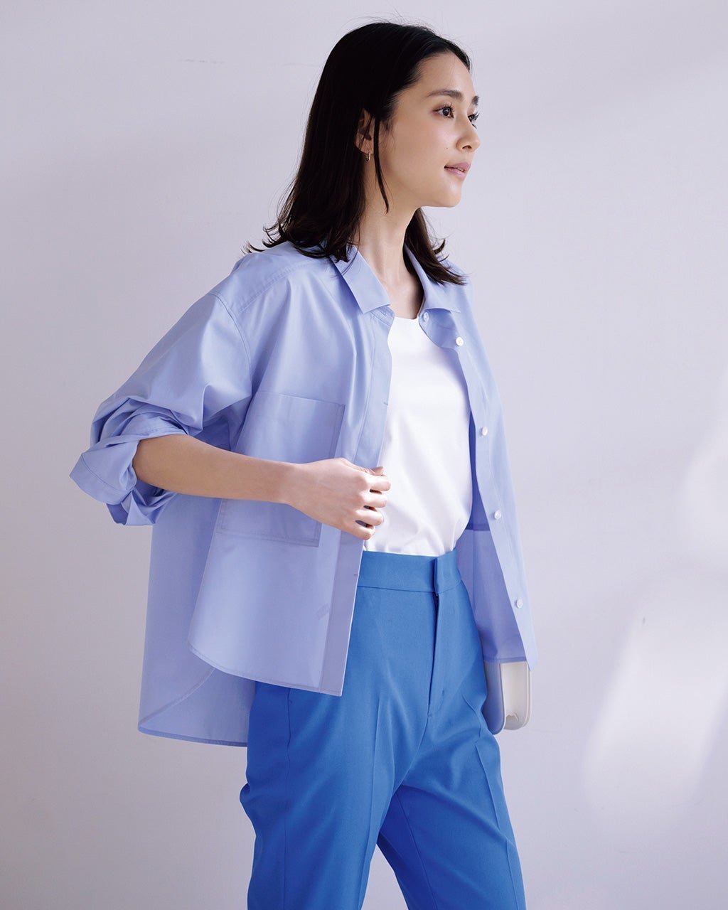 【ドゥクラッセ/DoCLASSE】のワイドスリーブ・シャツジャケット インテリア・キッズ・メンズ・レディースファッション・服の通販 founy(ファニー) 　ファッション　Fashion　レディースファッション　Fashion for Women　アウター　Coat / Outerwear Collection　レディースジャケット・軽アウター　Jackets　インナー　Innerwear　ショート　Short, Short Length　ジャケット　Jacket, Outerwear　スリーブ　Sleeve, Long Sleeve / Short Sleeve　ワイド　Wide, Wide Fit　吸水　Absorbent, Quick-Dry　夏　Summer　春　Spring　S/S・春夏　SS, Spring/Summer, Warm Season　サックス|ID: prp329100004920554 ipo3291000000036915125