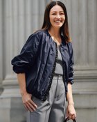 【ドゥクラッセ/DoCLASSE】の前立てビジュー・タフタブルゾン ネイビー|ID: prp329100004920613 ipo3291000000037191944