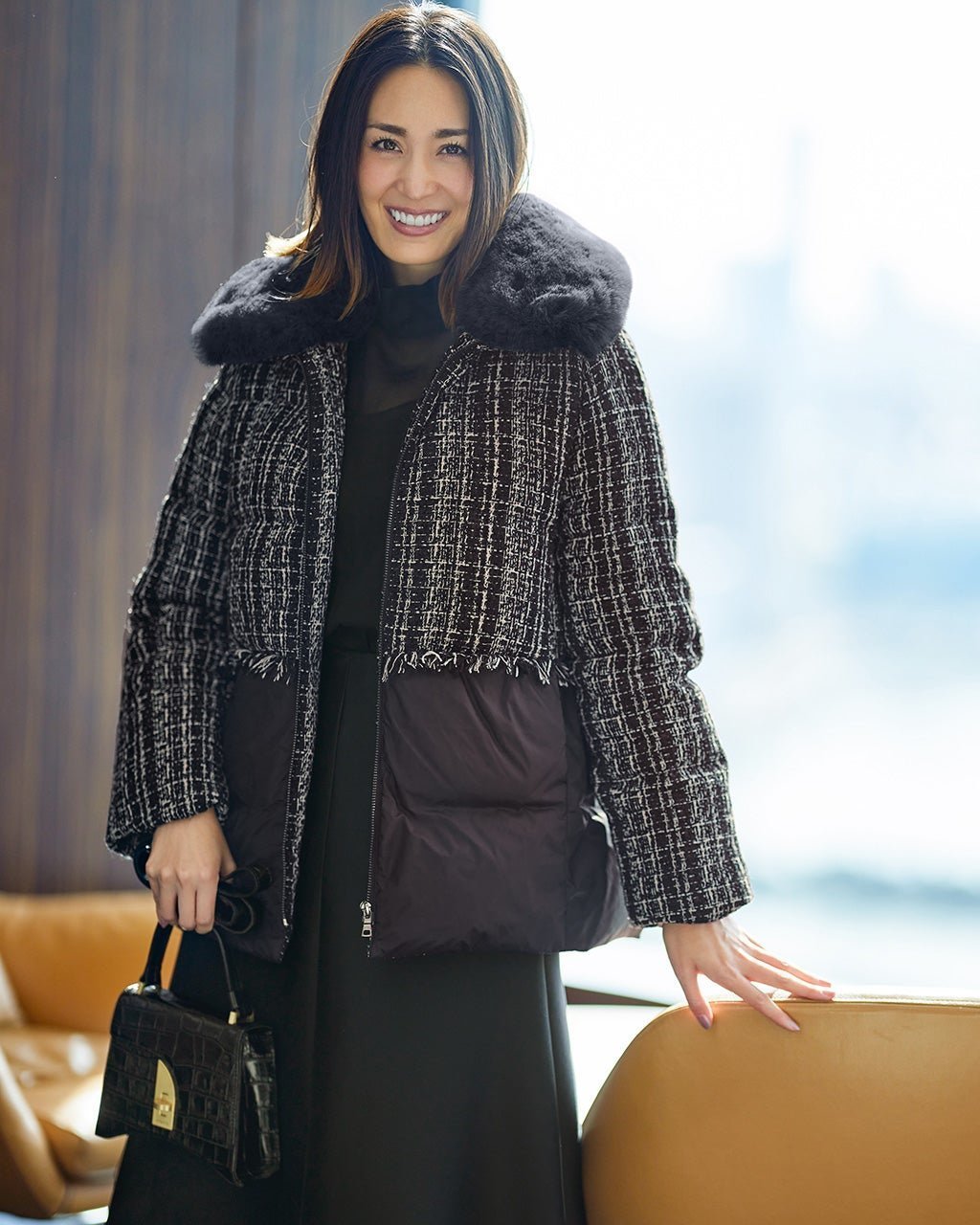 【ドゥクラッセ/DoCLASSE】のツイードコンビ・エコファーダウンジャケット 人気、トレンドファッション・服の通販 founy(ファニー) 　ファッション　Fashion　レディースファッション　Fashion for Women　アウター　Coat / Outerwear Collection　レディースジャケット・軽アウター　Jackets　エレガント 上品　Elegant　コンビ　Combo, Combination Style　ジャケット　Jacket, Outerwear　タフタ　Taffeta, Structured Fabric　ダウン　Down, Puffer　ツイード　Twill, Twill Weave　パターン　Pattern, Design Print　フリンジ　Fringe, Tassel　ラグジュアリー　Luxury, Elegant　リュクス　Luxury, Elegant, High-End, Chic　秋　Autumn　 other-1|ID: prp329100004920655 ipo3291000000036915730