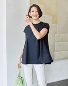 【ドゥクラッセ/DoCLASSE】のプチフリルネック・フォルムブラウス 人気、トレンドファッション・服の通販 founy(ファニー) ファッション Fashion レディースファッション Fashion for Women トップス・カットソー Cut & Sew Tops シャツ・ブラウス・オフィスカジュアル Elegant Blouses & Button-Ups フェミニン Feminine, Girly フレア Flare, Flared フレンチ French, French Style リボン Ribbon, Bow thumbnail ミッドナイトブルー|ID: prp329100004920693 ipo3291000000036915956