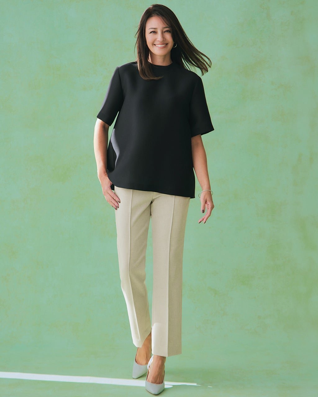 【ドゥクラッセ/DoCLASSE】のメランジWクロス・美脚ストレート/72cm インテリア・キッズ・メンズ・レディースファッション・服の通販 founy(ファニー) 　ファッション　Fashion　レディースファッション　Fashion for Women　パンツ　Pants & Trousers　ストレート　Straight, Straight Cut　メランジ　Melange, Mixed Yarn　グレーベージュ|ID: prp329100004920754 ipo3291000000036916305