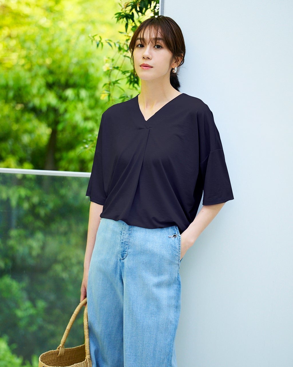 【ドゥクラッセ/DoCLASSE】のUVスラブ・フロントタックチュニック インテリア・キッズ・メンズ・レディースファッション・服の通販 founy(ファニー) 　ファッション　Fashion　レディースファッション　Fashion for Women　トップス・カットソー　Cut & Sew Tops　カットソー　Cut and Sewn Top　チュニック　Tunic, Long Top　ドレープ　Drape, Draping Fabric　夏　Summer　旅行　Travel　ネイビー|ID: prp329100004920764 ipo3291000000036916344