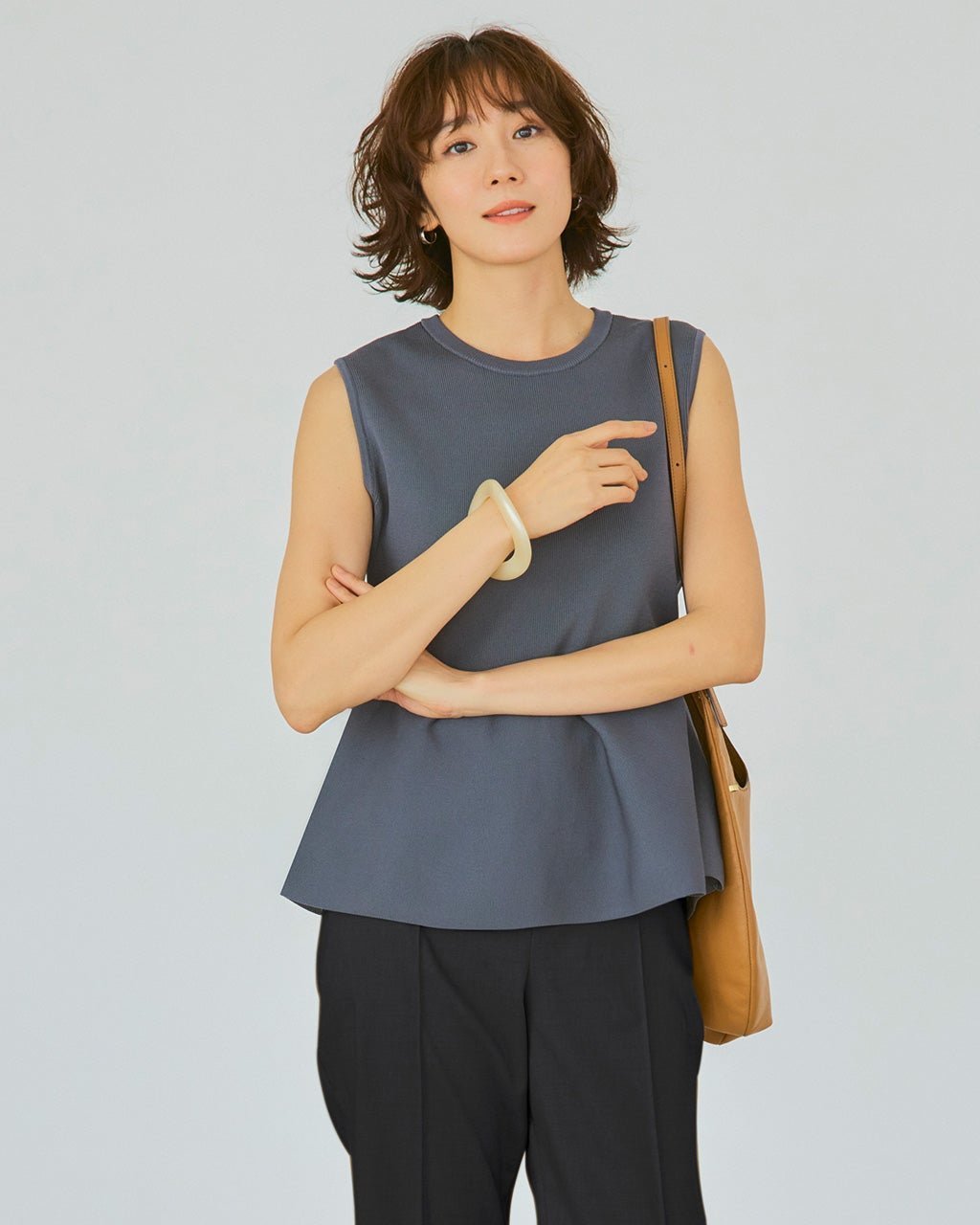 【ドゥクラッセ/DoCLASSE】のペプラムニット・スカートセットアップ インテリア・キッズ・メンズ・レディースファッション・服の通販 founy(ファニー) ファッション Fashion レディースファッション Fashion for Women セットアップ Matching Sets スカート・ミニ/ミディ/マキシ Skirts / Mini, Midi & Maxi Skirts ペプラム Peplum, Flared Hem エレガント 上品 Elegant 台形 A-Line, Trapezoid Shape 夏 Summer グレー|ID: prp329100004920787 ipo3291000000036916506