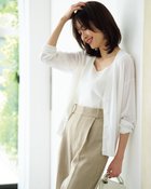 【ドゥクラッセ/DoCLASSE】のライトシアー・Vネックカーディガン 人気、トレンドファッション・服の通販 founy(ファニー) ファッション Fashion レディースファッション Fashion for Women トップス・カットソー Cut & Sew Tops カーディガン・羽織り Layered Style Cardigans Vネックトップス V-Neck Tops / V-Cut Neckline Shirts カーディガン Cardigan, Knitwear コンパクト Compact, Small Size シアー Sheer, See-Through フェイス Face, Facial Design ボトム Bottoms, Lower Wear エレガント 上品 Elegant 人気 Popular, Best Seller thumbnail ホワイト|ID: prp329100004920816 ipo3291000000036916689