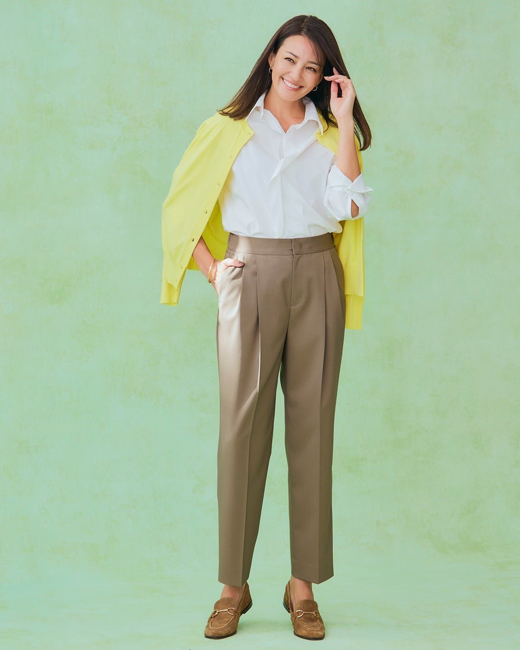 【ドゥクラッセ/DoCLASSE】のストレッチツイル・タックテーパード/65cm インテリア・キッズ・メンズ・レディースファッション・服の通販 founy(ファニー) 　ファッション　Fashion　レディースファッション　Fashion for Women　パンツ　Pants & Trousers　モカ|ID: prp329100004920839 ipo3291000000036916857