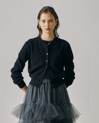 【ドゥクラッセ/DoCLASSE】のスーパーファインメリノ・コンパクトカーディガン 人気、トレンドファッション・服の通販 founy(ファニー) ファッション Fashion レディースファッション Fashion for Women トップス・カットソー Cut & Sew Tops ニット Knit Tops & Sweaters カーディガン・羽織り Layered Style Cardigans カーディガン Cardigan, Knitwear コンパクト Compact, Small Size ワイド Wide, Wide Fit thumbnail ブラック|ID: prp329100004920879 ipo3291000000036917115