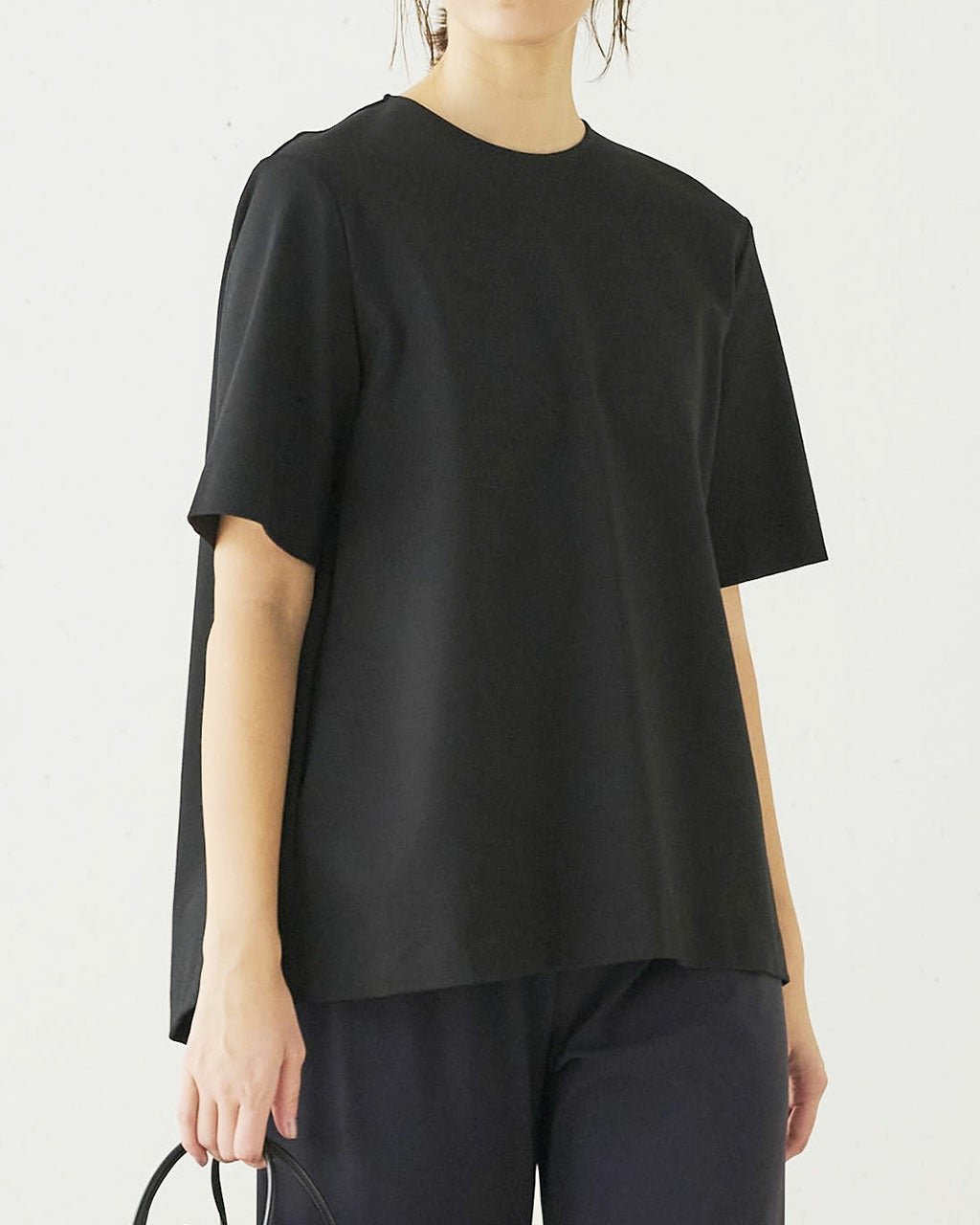 【ドゥクラッセ/DoCLASSE】のストレッチポンチ・オーバーサイズT インテリア・キッズ・メンズ・レディースファッション・服の通販 founy(ファニー) 　ファッション　Fashion　レディースファッション　Fashion for Women　トップス・カットソー　Cut & Sew Tops　カットソー・ベーシックTシャツ　Cut-and-Sewn Tops / Stretch Tees & Basics　カットソー　Cut and Sewn Top　スタイリッシュ　Stylish, Fashionable　スリム　Slim, Slim Fit　ドレープ　Drape, Draping Fabric　レギンス　Leggings, Stretch Pants　ブラック|ID: prp329100004920913 ipo3291000000036917294