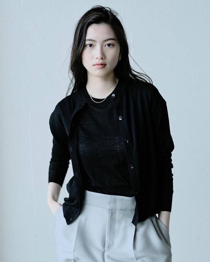 【ドゥクラッセ/DoCLASSE】のハイゲージニット・透かし編みカーディガン インテリア・キッズ・メンズ・レディースファッション・服の通販 founy(ファニー) https://founy.com/ ファッション Fashion レディースファッション Fashion for Women トップス・カットソー Cut & Sew Tops ニット Knit Tops & Sweaters カーディガン・羽織り Layered Style Cardigans 新作・新入荷 New Arrivals / New In アンサンブル Ensemble Set カーディガン Cardigan, Knitwear クラシック Classic, Timeless Style ショルダー Shoulder, Shoulder Strap ドロップ Drop Shoulder, Dropped Style エレガント 上品 Elegant 透かし Cut-Out, Lacework |ID: prp329100004920923 ipo3291000000037057170