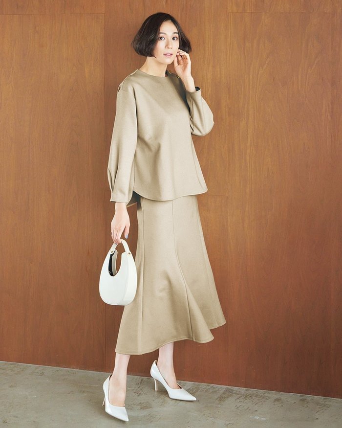 【ドゥクラッセ/DoCLASSE】のアクリル混ポンチ・メタルボタンプルオーバー インテリア・キッズ・メンズ・レディースファッション・服の通販 founy(ファニー) https://founy.com/ ファッション Fashion レディースファッション Fashion for Women トップス・カットソー Cut & Sew Tops カジュアルプルオーバー・ニットトップス Pullovers & Knit Tops / Casual Pullovers アクリル Acrylic Material カットソー Cut and Sewn Top セットアップ Set-Up, Coordinated Outfit フォルム Silhouette, Form メタル Metal, Metal Parts エレガント 上品 Elegant |ID: prp329100004920973 ipo3291000000037097994