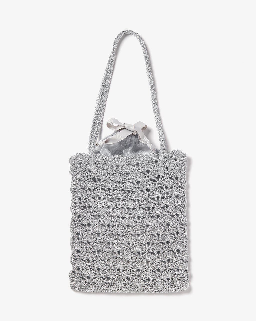 【ドゥクラッセ/DoCLASSE】のシャイニーバスケット・トートバッグS インテリア・キッズ・メンズ・レディースファッション・服の通販 founy(ファニー) 　ファッション　Fashion　レディースファッション　Fashion for Women　バッグ　Bags　レイングッズ・傘・晴雨兼用傘　Umbrellas & Rain Gear　新作・新入荷　New Arrivals / New In　アクセサリー　Fashion Accessories　シアー　Sheer, See-Through　スーツケース キャリーケース　Suitcase / Carry Case　チュール　Tulip, Tulip Motif　ポーチ　Pouch, Small Case　ミックス　Mix, Mixed Style　メタリック　Metallic, Shiny Finish　レース　Lace, Lace Fabric　人気　Popular, Best Seller　巾着　Drawstring Bag, Kinchaku　日傘　Parasol, UV Umbrella　財布　Wallet, Purse　シルバー|ID: prp329100004920998 ipo3291000000036917814