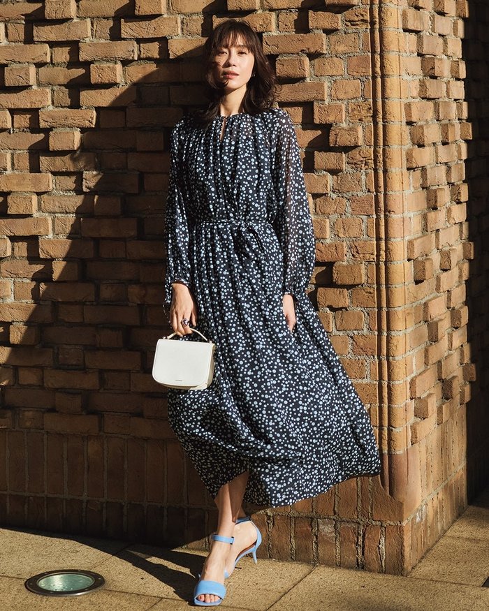 【ドゥクラッセ/DoCLASSE】のシアーシフォン・ギャザーベルトワンピース インテリア・キッズ・メンズ・レディースファッション・服の通販 founy(ファニー) https://founy.com/ ファッション Fashion レディースファッション Fashion for Women ワンピース Dresses ベルト&ウエストマーク Belts & Waist Accessories インナー Innerwear ギャザー Gathered, Ruffled シアー Sheer, See-Through シフォン Chiffon, Lightweight Fabric ドット Polka Dot, Dot Pattern ランダム Random, Irregular リボン Ribbon, Bow 無地 Plain, Solid Color |ID: prp329100004925810 ipo3291000000037024094