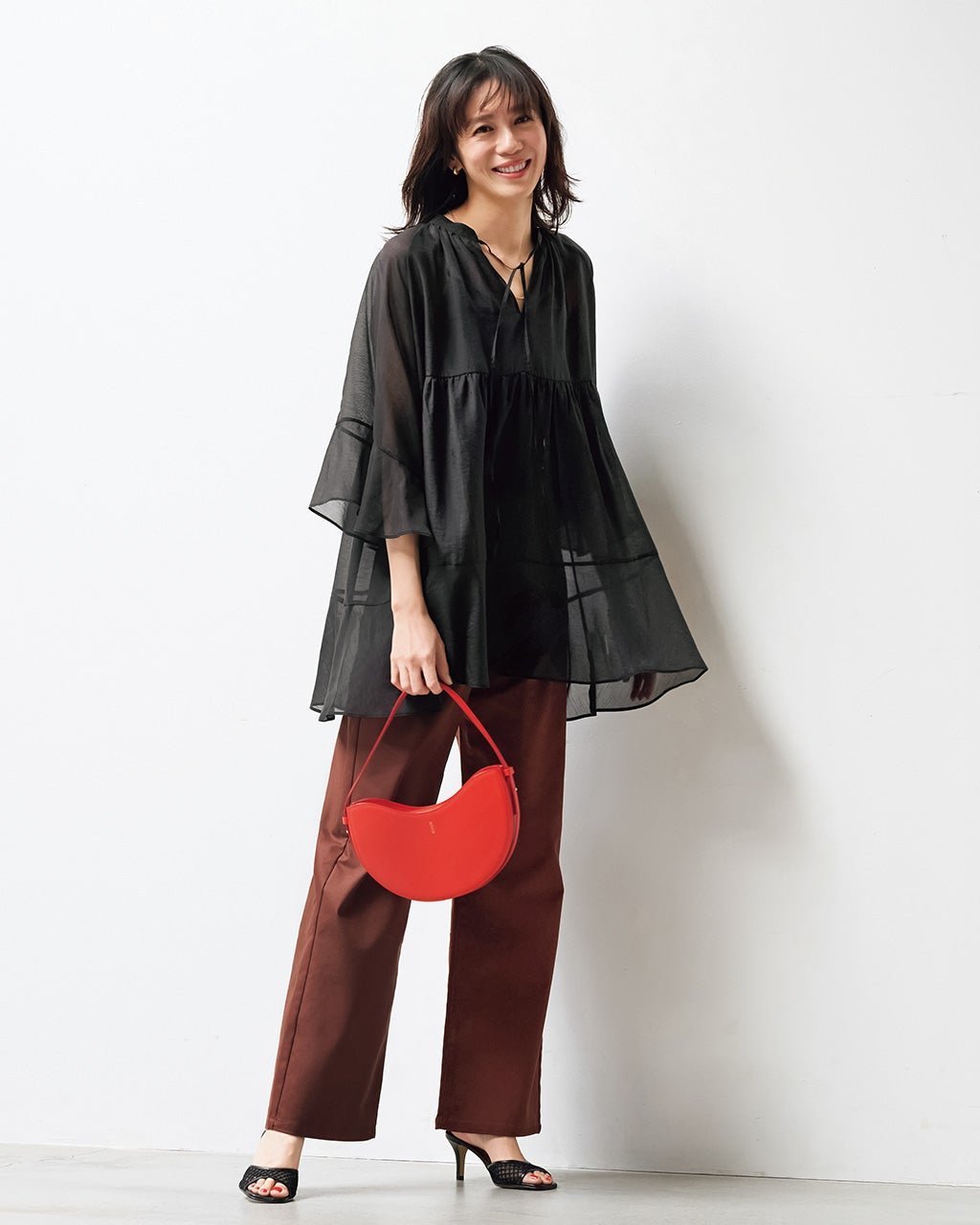 【ドゥクラッセ/DoCLASSE】のフォルムデニム・セミワイド/68cm 人気、トレンドファッション・服の通販 founy(ファニー) 　ファッション　Fashion　レディースファッション　Fashion for Women　パンツ　Pants & Trousers　ストレッチ　Stretch, Stretchy Fabric　デニム　Denim, Jeans Material　バランス　Balance, Style Balance　フォルム　Silhouette, Form　ワイド　Wide, Wide Fit　ヴィンテージ　Vintage Style　 other-1|ID: prp329100004925841 ipo3291000000037024482